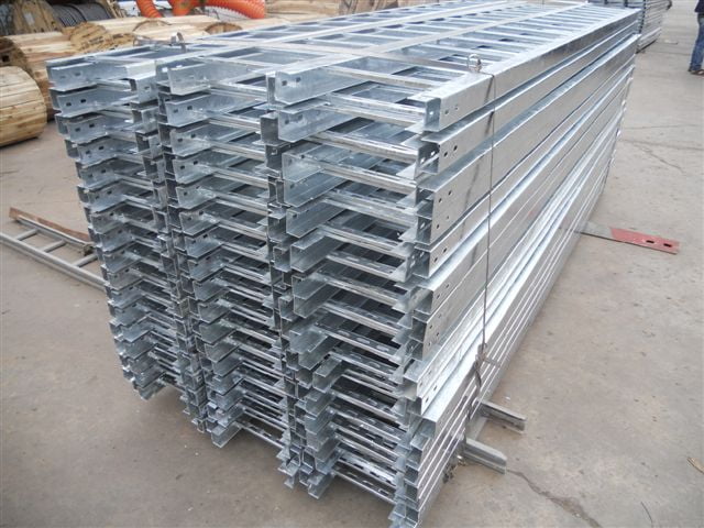 Tiêu chuẩn của Thang máng cáp do Lê Hoàng cung cấp